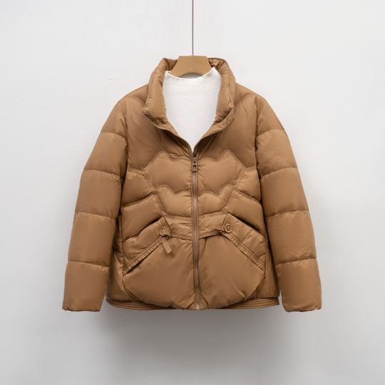 Damen Steppjacke mit dekorativen Knopfdetails und hohem Kragen EB