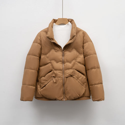 Damen Steppjacke mit dekorativen Knopfdetails und hohem Kragen EB