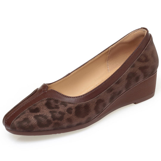 Damen Wedge-Pumps mit elegantem Leopardenmuster und komfortablem Fußbett EB
