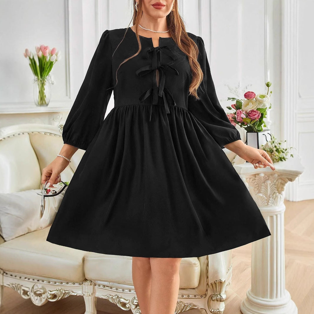 Damen Freizeitkleid mit eleganten Rüschendetails und tailliertem Schnitt EB