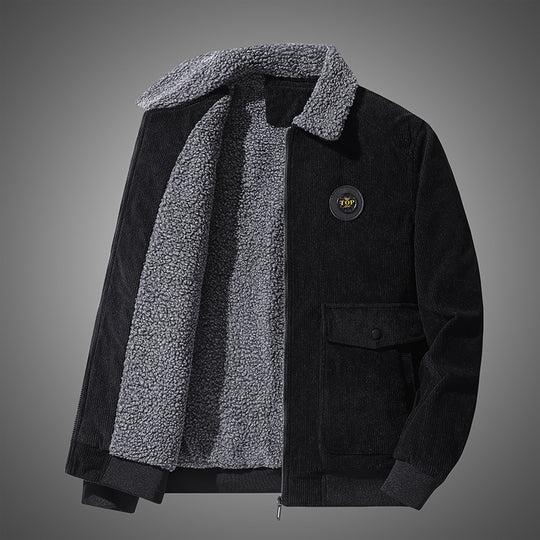 Herren nan Cordjacke mit Sherpa-Futter, Reverskragen und aufgesetzten Pattentaschen im Bomberstil EB