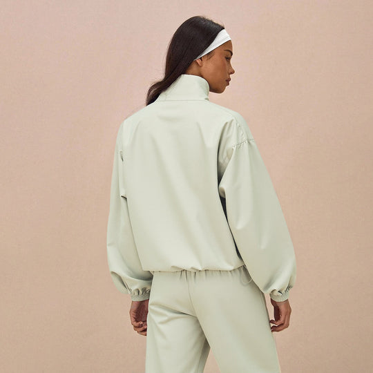 Damen Oversize-Trainingsset mit Stehkragen Ballonärmeln und weiten Kordelhosen Eichborn Berlin