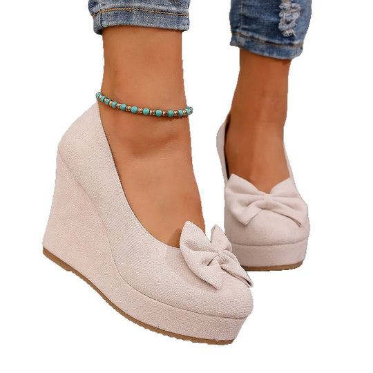 Damen Wedge-Pumps mit dekorativer Schleifen-Applikation und komfortablem Fußbett EB