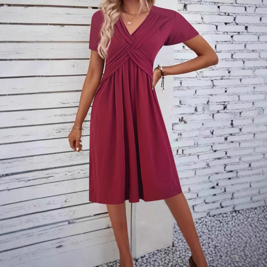 Damen Wickelkleid mit eleganter Faltenstruktur und kurzen Ärmeln EB
