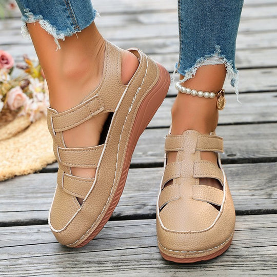Damen Sportliche und luftige Zehentrenner-Sandalen mit verstellbaren Riemen EB