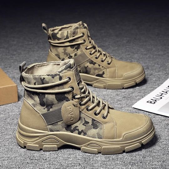 Damen Hohe Sneaker im modernen Camouflage-Stil mit robustem Sohlenprofil EB