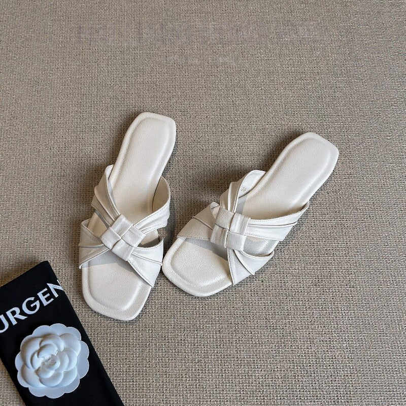 Damen Schicke Pantoletten mit elegantem Riemendesign EB