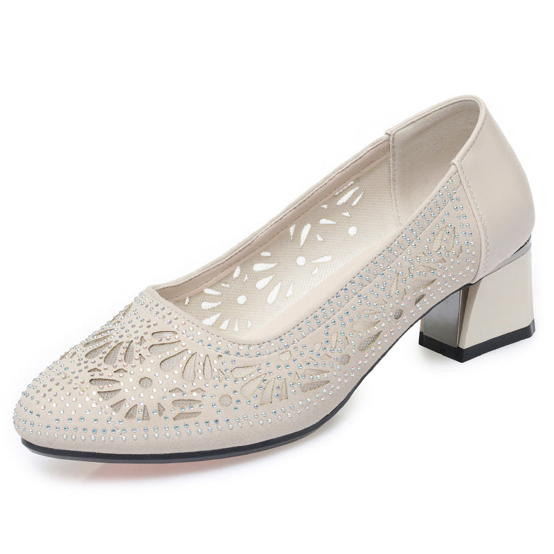 Damen Dekorative Pumps mit funkelnden Strassapplikationen und elegantem Design EB