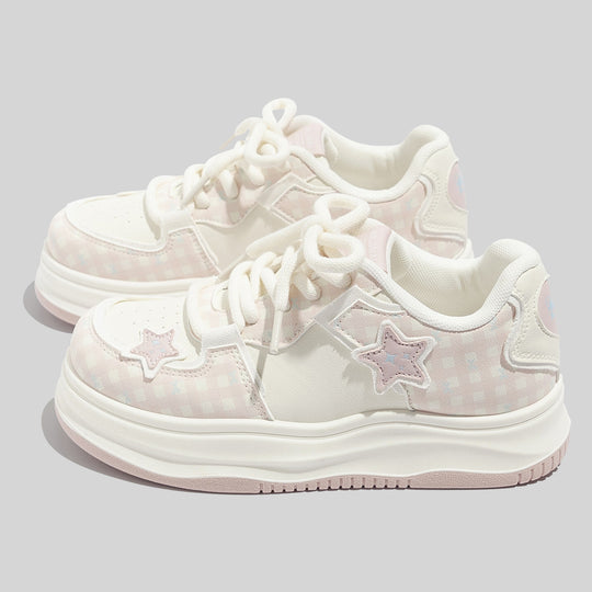 Damen Sportliche Sneakers mit verspieltem Sternen-Motiv und atmungsaktiver Oberflächenstruktur EB