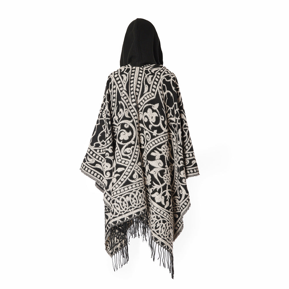 Damen Kapuzen-Ruana aus Wollmix mit Ornament-Jacquard und Fransen EB