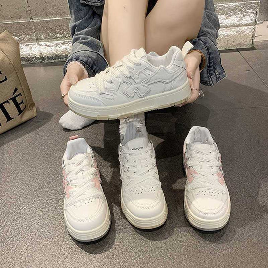 Damen Sneakers im modernen Floral-Design EB