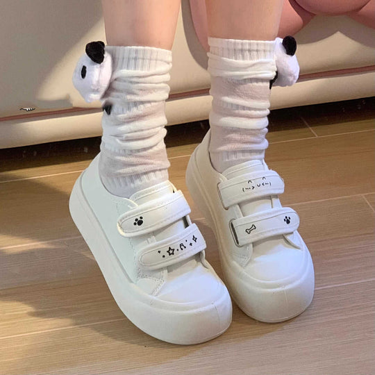 Damen Sneaker mit verspieltem Design und praktischem Klettverschluss EB