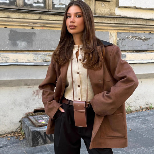 Damen oversized Kunstlederjacke mit schickem Kragen EB
