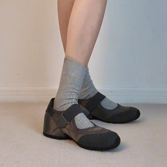 Damen Aktiv-Schuhe mit flexiblem Haltegurt und rutschfester Sohle EB