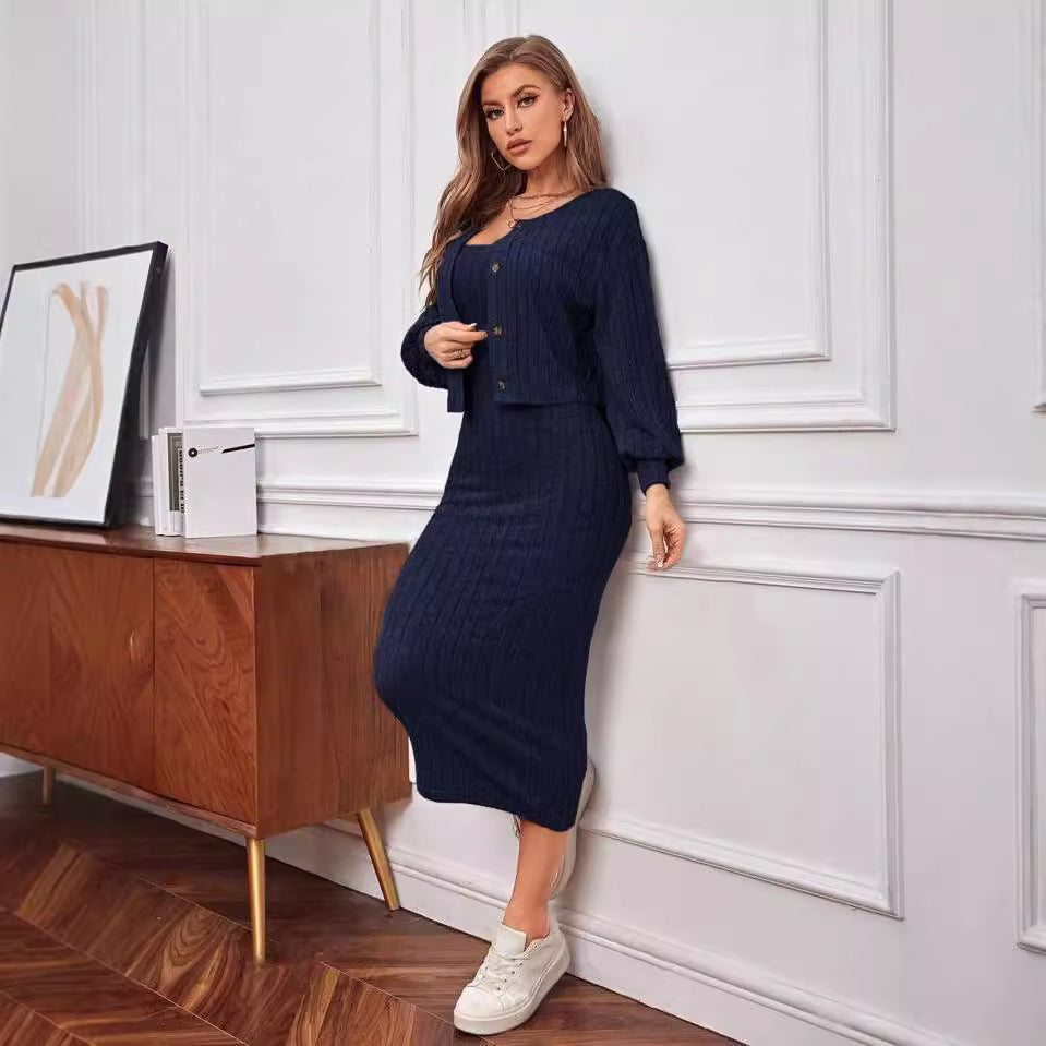 Damen Strick-Outfit mit Knopfleiste und Bündchen EB