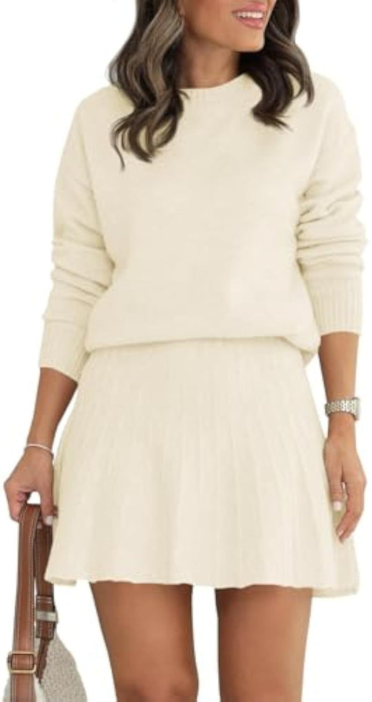 Damen Zweiteiliges Strick-Set mit Rundhals-Pullover und Plissée-Minirock EB