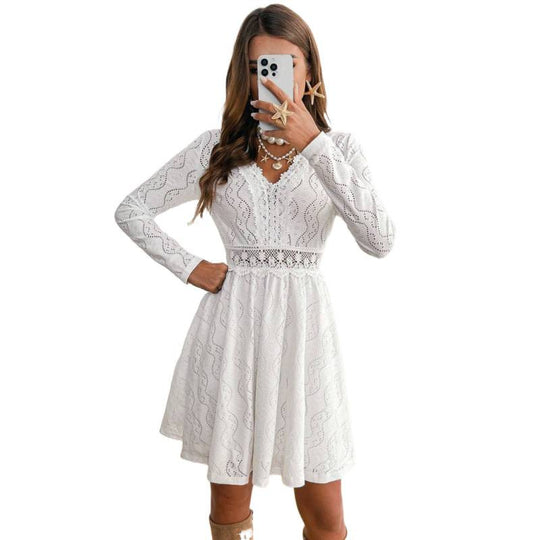 Damen Spitzenkleid mit raffiniertem V-Ausschnitt und eleganten langen Ärmeln EB