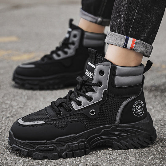 Damen Hohe Sneakers mit robustem Sohlenprofil und modernem Design EB