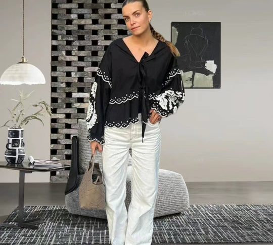 Damen Bluse mit Spitzenaufsatz und lässigem Schnitt EB