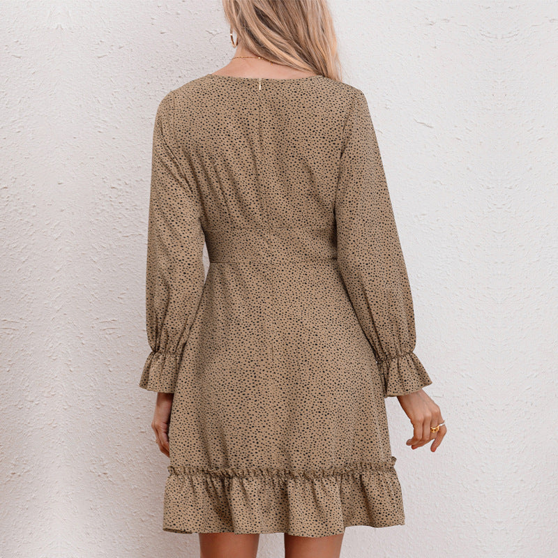 Damen Kleid mit Rüschendetails und V-Ausschnitt EB