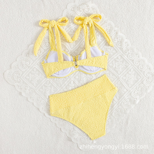 Damen Hochgeschnittener Bikini mit verspieltem Bindungssystem EB