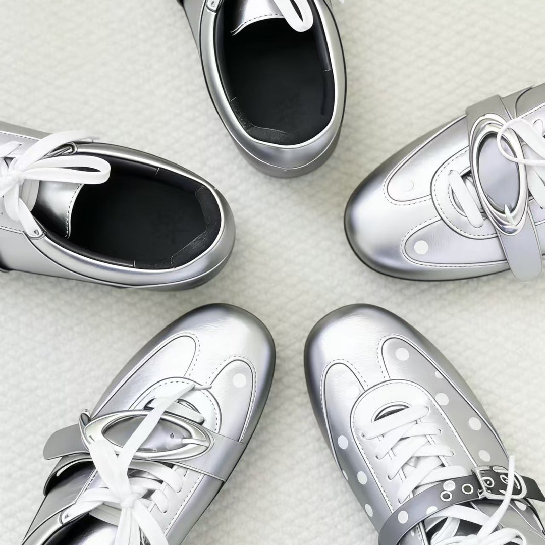 Damen Sportliche Sneaker mit innovativem Design und reflektierendem Obermaterial EB