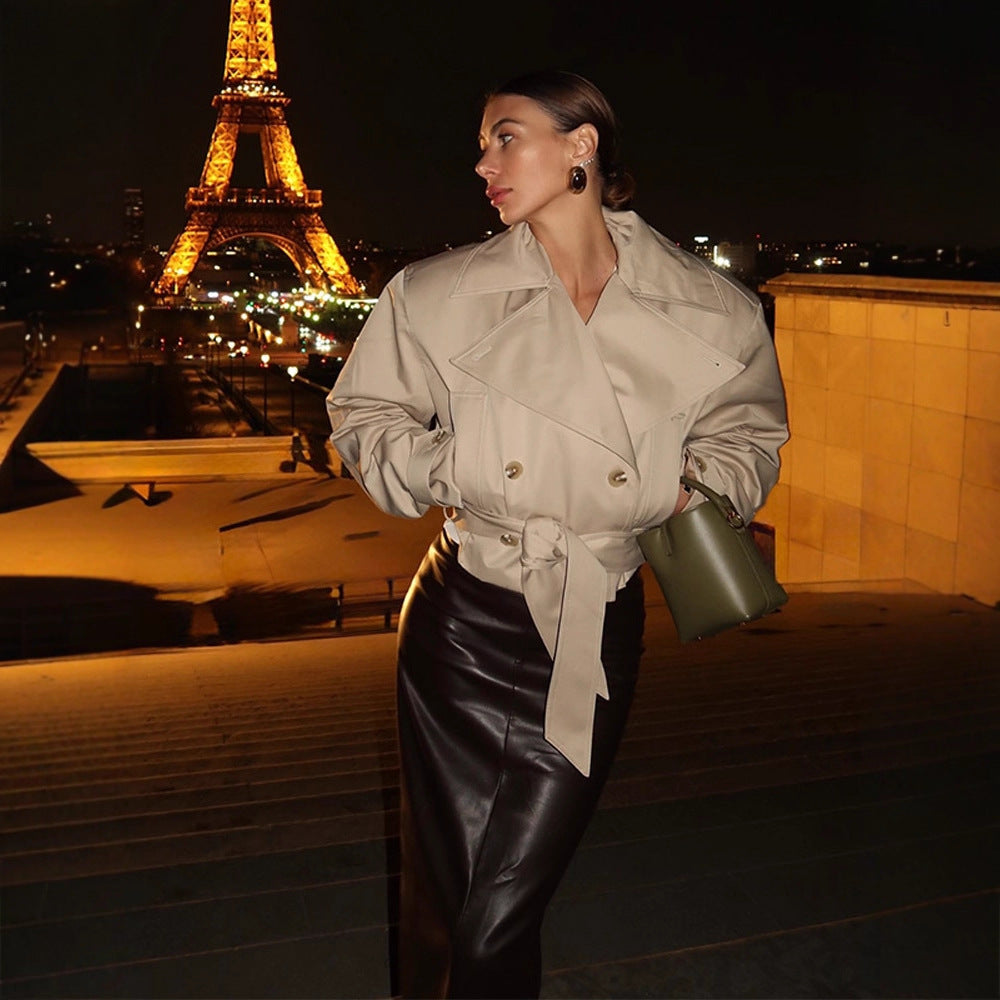 Damen Cropped Trenchcoat mit breitem Revers und Taillengürtel EB