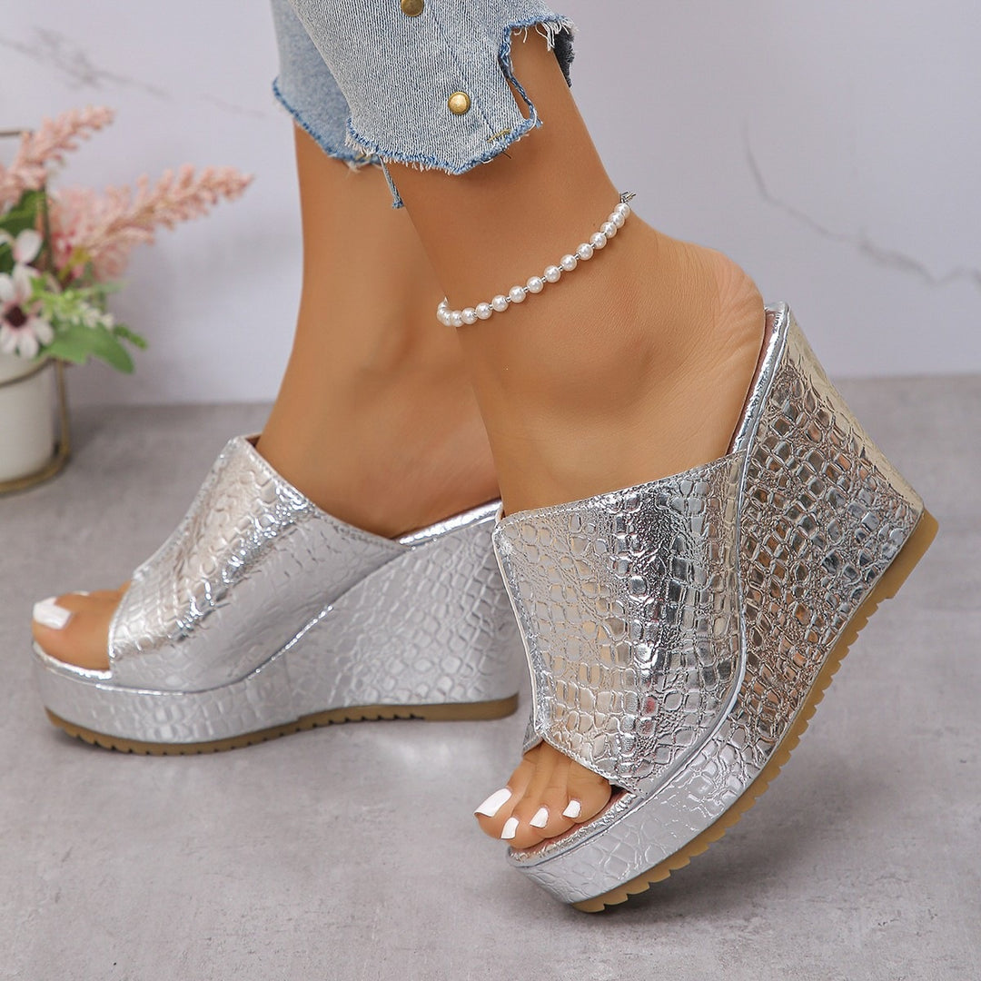 Damen Glamouröse Wedge-Pantoletten mit glänzendem Obermaterial EB