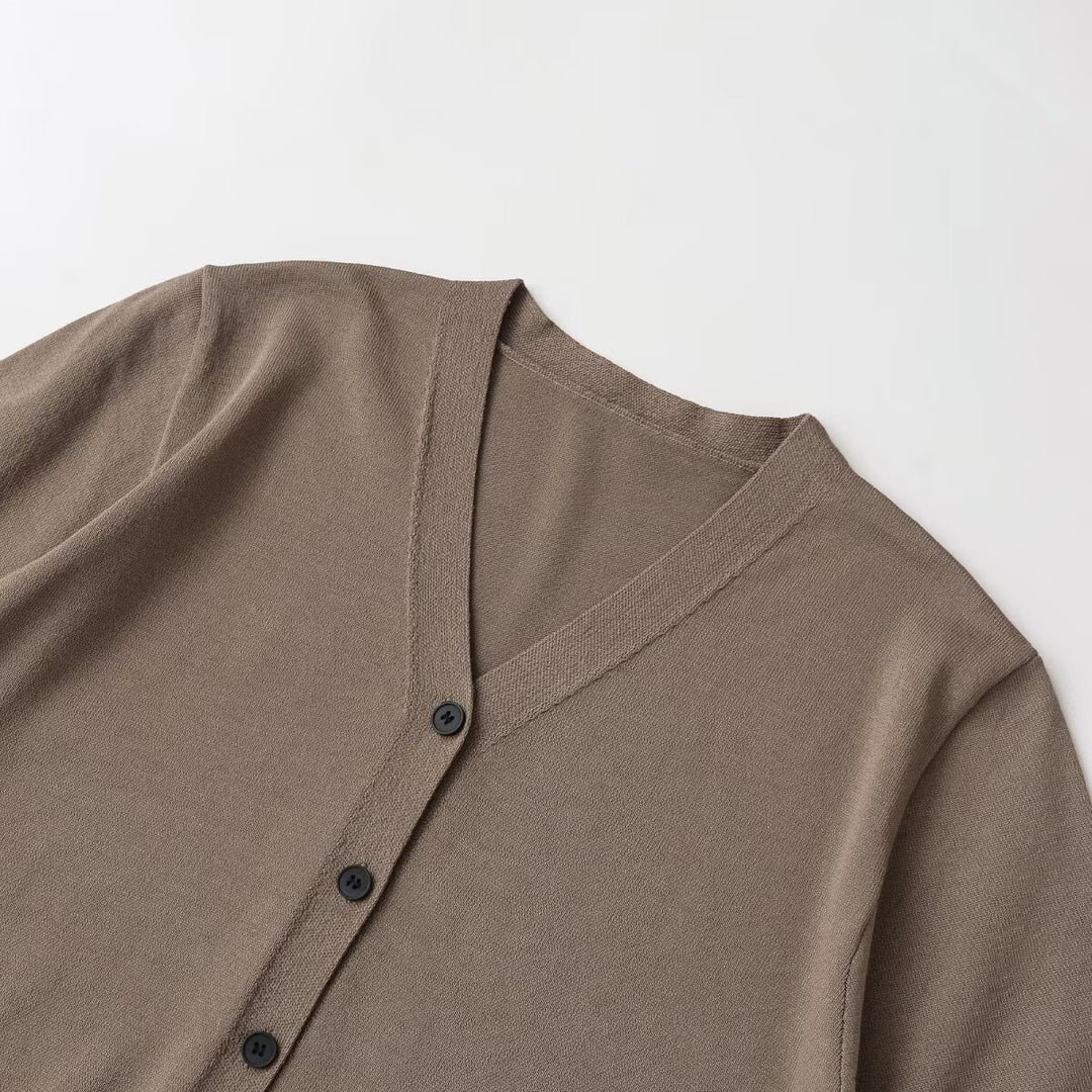 Damen Strickjacke mit V-Ausschnitt und kurzen Ärmeln EB