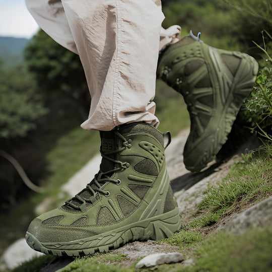 Herren Multifunktionale Trekkingstiefel mit hohem Knöchelschutz und rutschfester Sohle EB