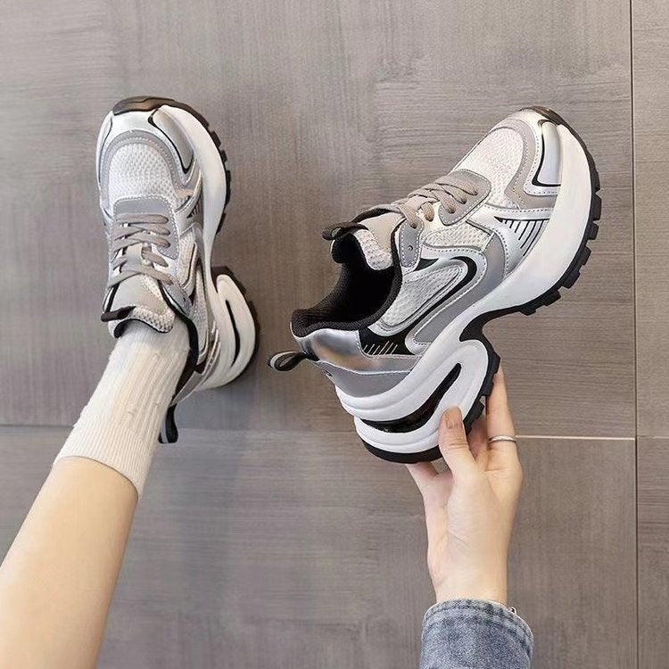 Damen Trendige High-Performance Sneakers mit dämpfender Sohle und aerodynamischem Design EB