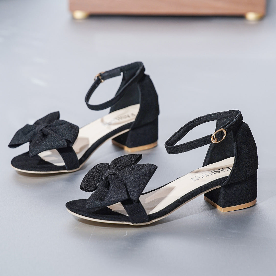 Damen Sandalen mit elegantem Riemendesign und komfortablem Blockabsatz EB