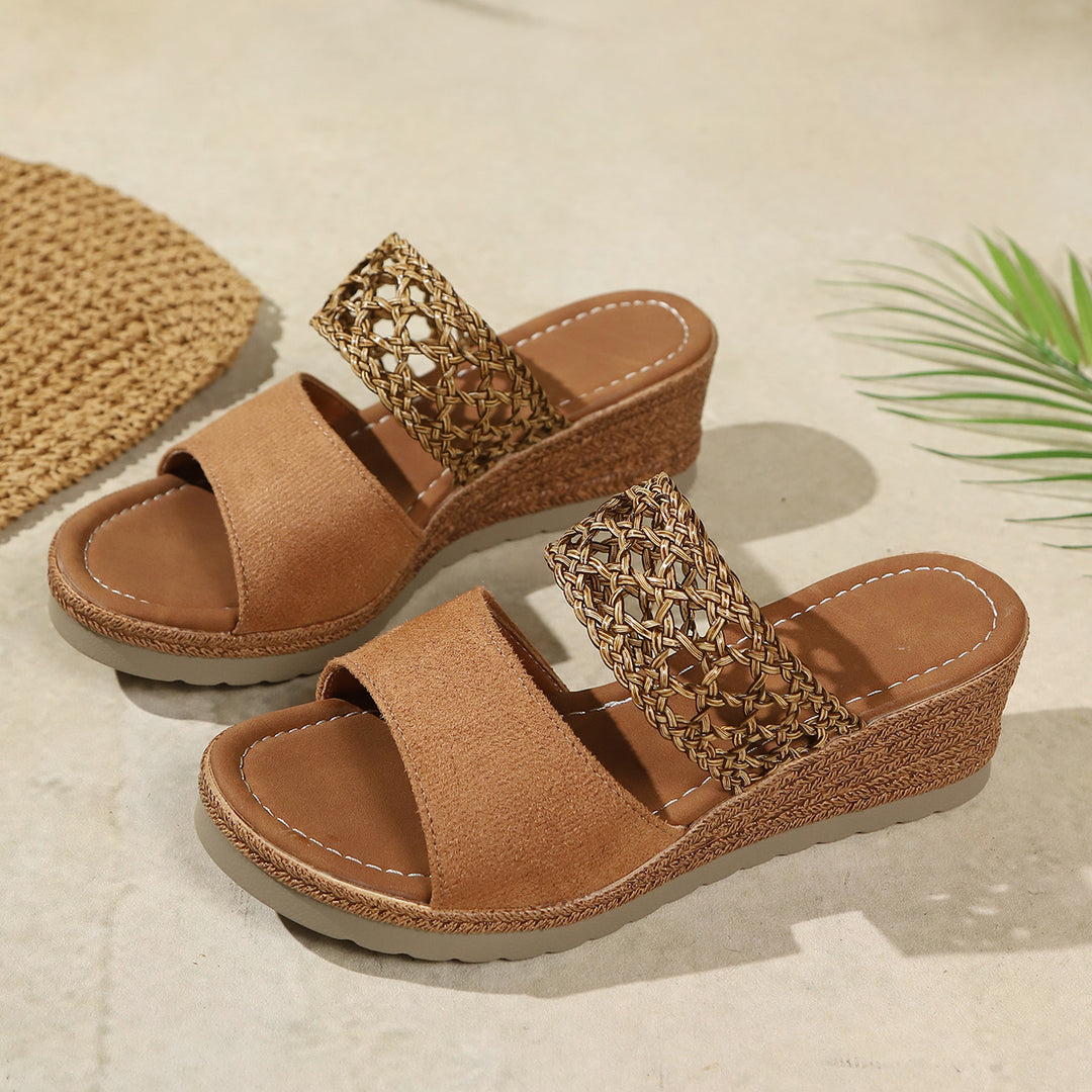 Damen Wedge-Pantoletten mit raffiniertem Riemen-Design EB