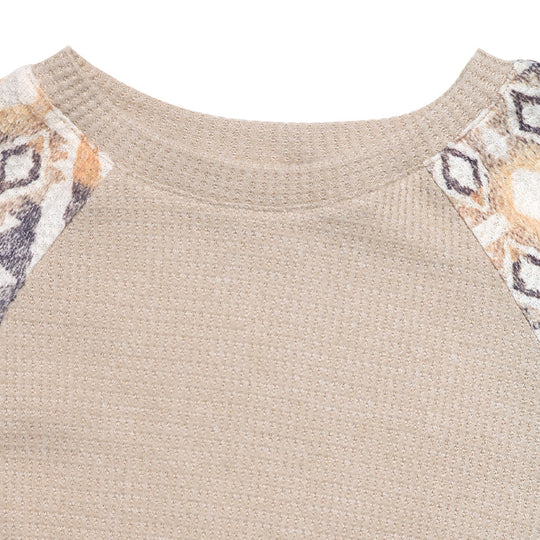 Damen Strickpullover mit modernen Raglanärmeln und floralem Muster EB