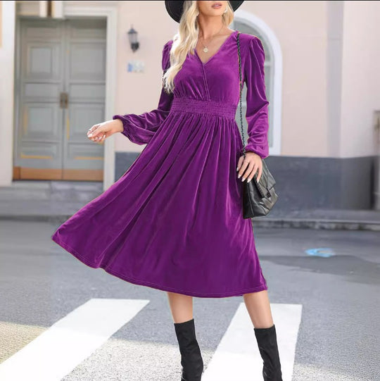 Damen Samt Kleid im Vintage-Stil EB