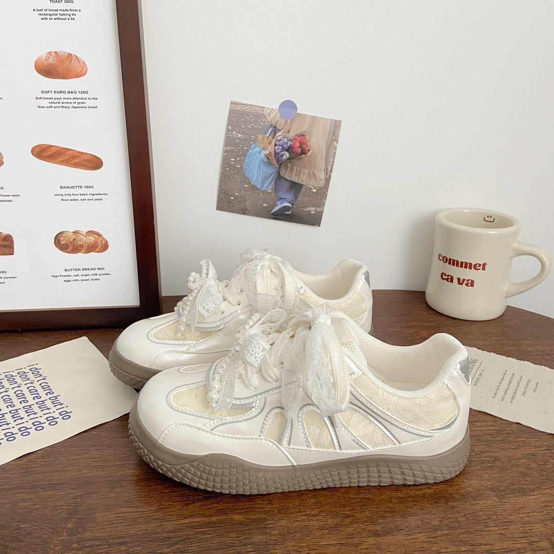 Damen Sportliche Sneakers mit einzigartigen Spitzen- und Perlenakzenten EB