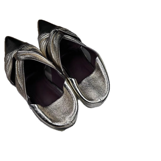 Damen Slipper mit eleganter Knotenverzierung und spitz zulaufendem Design EB