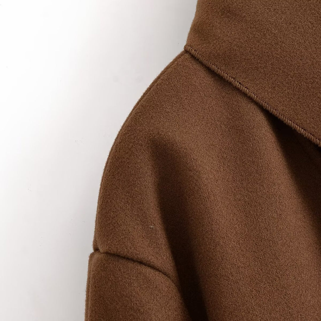 Damen elegante kurz geschnittene Jacke mit großem Kragen EB