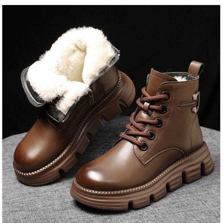Damen Gefütterte Winterstiefeletten mit robustem Sohlenprofil und praktischer Schnürung EB