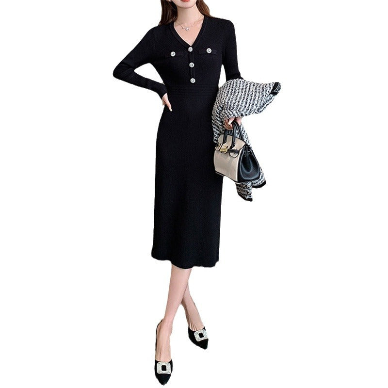 Damen Elegantes Maxikleid mit V-Ausschnitt und Knopfdetails EB