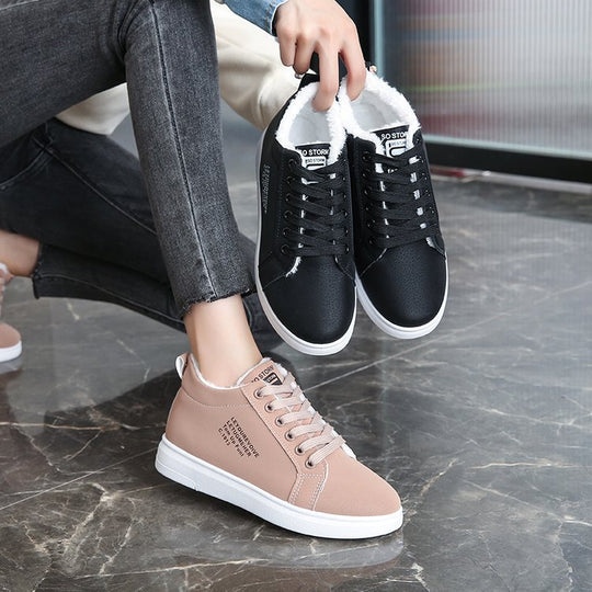 Damen Sneaker mit warmem Innenfutter und rutschfester Laufsohle EB