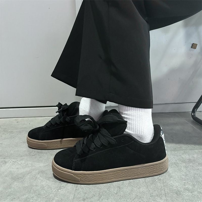 Damen Sportliche Sneaker aus hochwertigem Wildleder mit dämpfender Sohle EB
