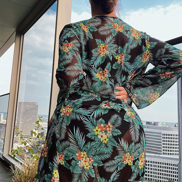 Damen Bikiniset mit floralem Kimono und modischen Details EB