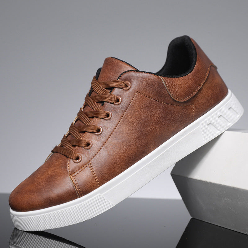 Damen modische Sneakers aus hochwertigem Kunstleder mit flexiblem Profil EB