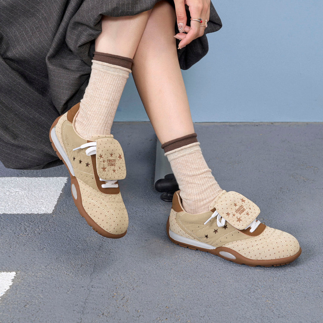 Damen Freizeit-Sneaker mit bequemem Klettverschluss und atmungsaktiver Sohle EB