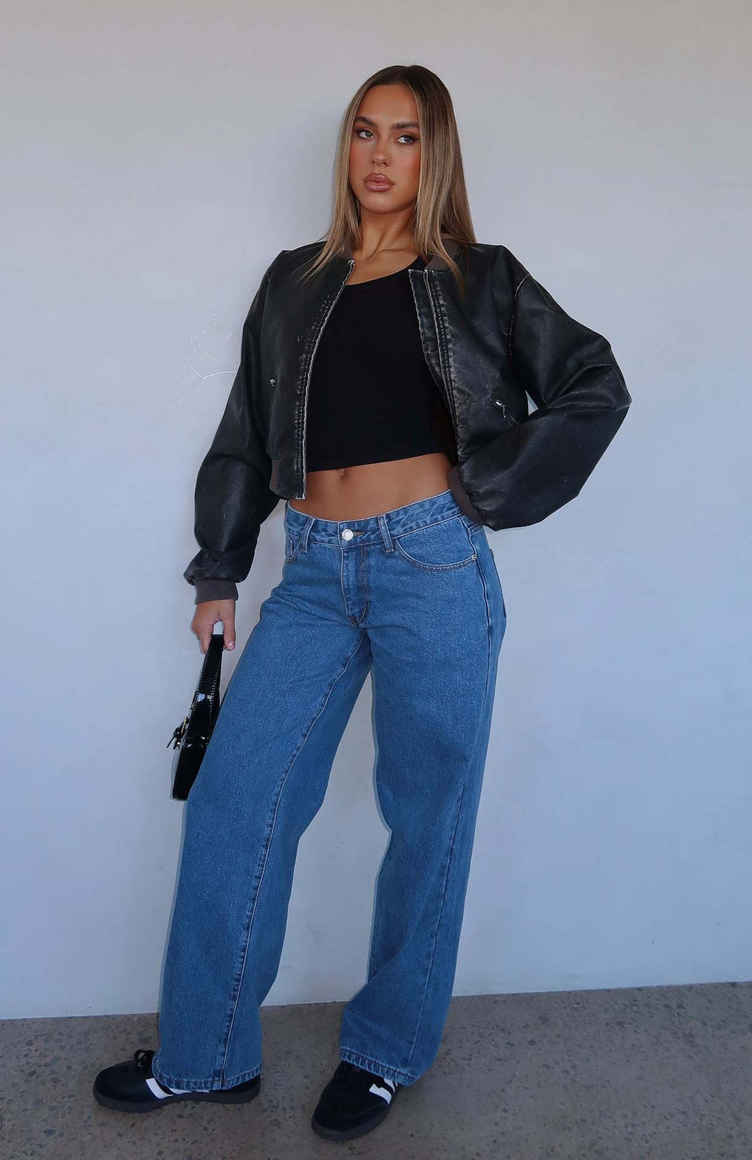 Damen lässige weite Jeans mit hohem Bund und modischem Schnitt EB