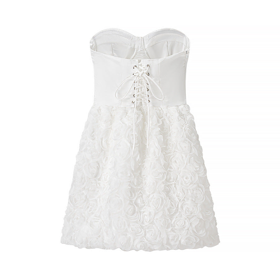 Damen Cocktailkleid mit Rüschen und tailliertem Schnitt EB