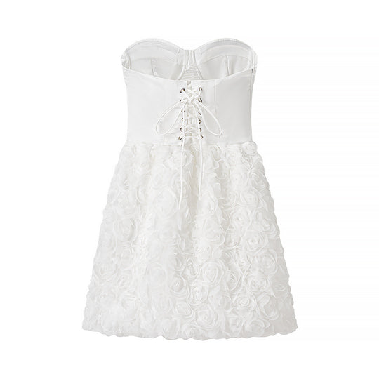 Damen Cocktailkleid mit Rüschen und tailliertem Schnitt EB