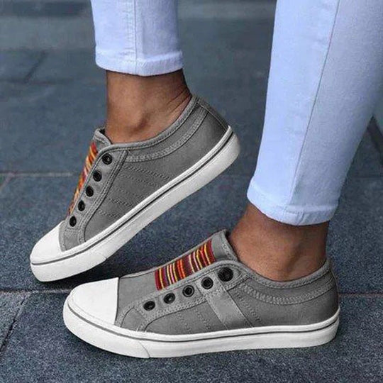Damen Sportliche Canvas Sneaker mit buntem Streifenmuster EB
