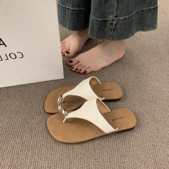 Damen Zehentrenner-Sandalen mit modischen Riemen und komfortablem Fußbett EB